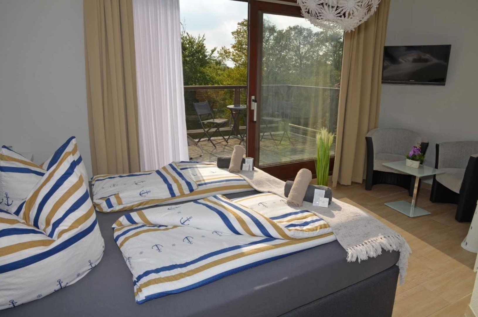 Hotel Zur Seerobbe Cuxhaven Exteriör bild