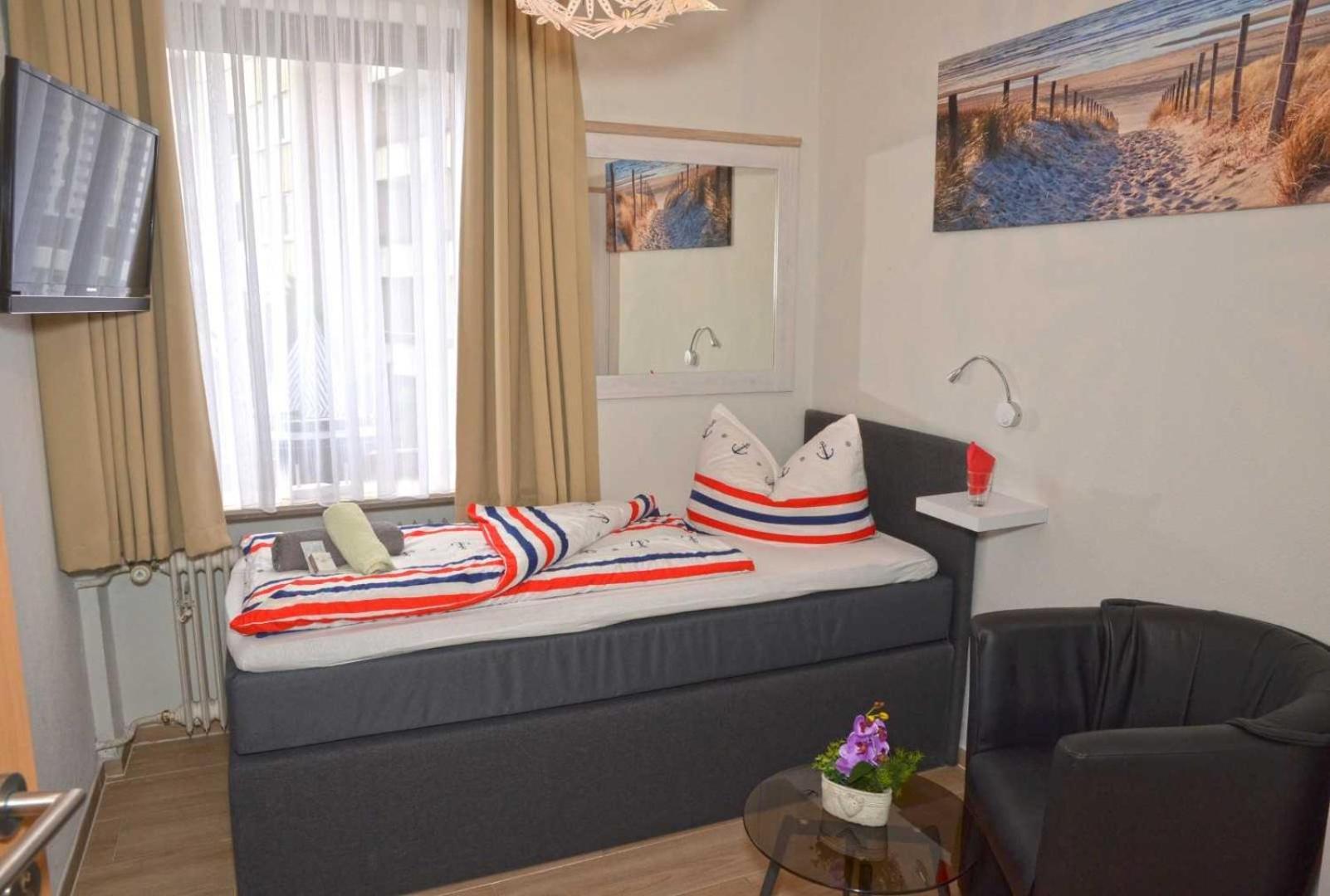 Hotel Zur Seerobbe Cuxhaven Exteriör bild