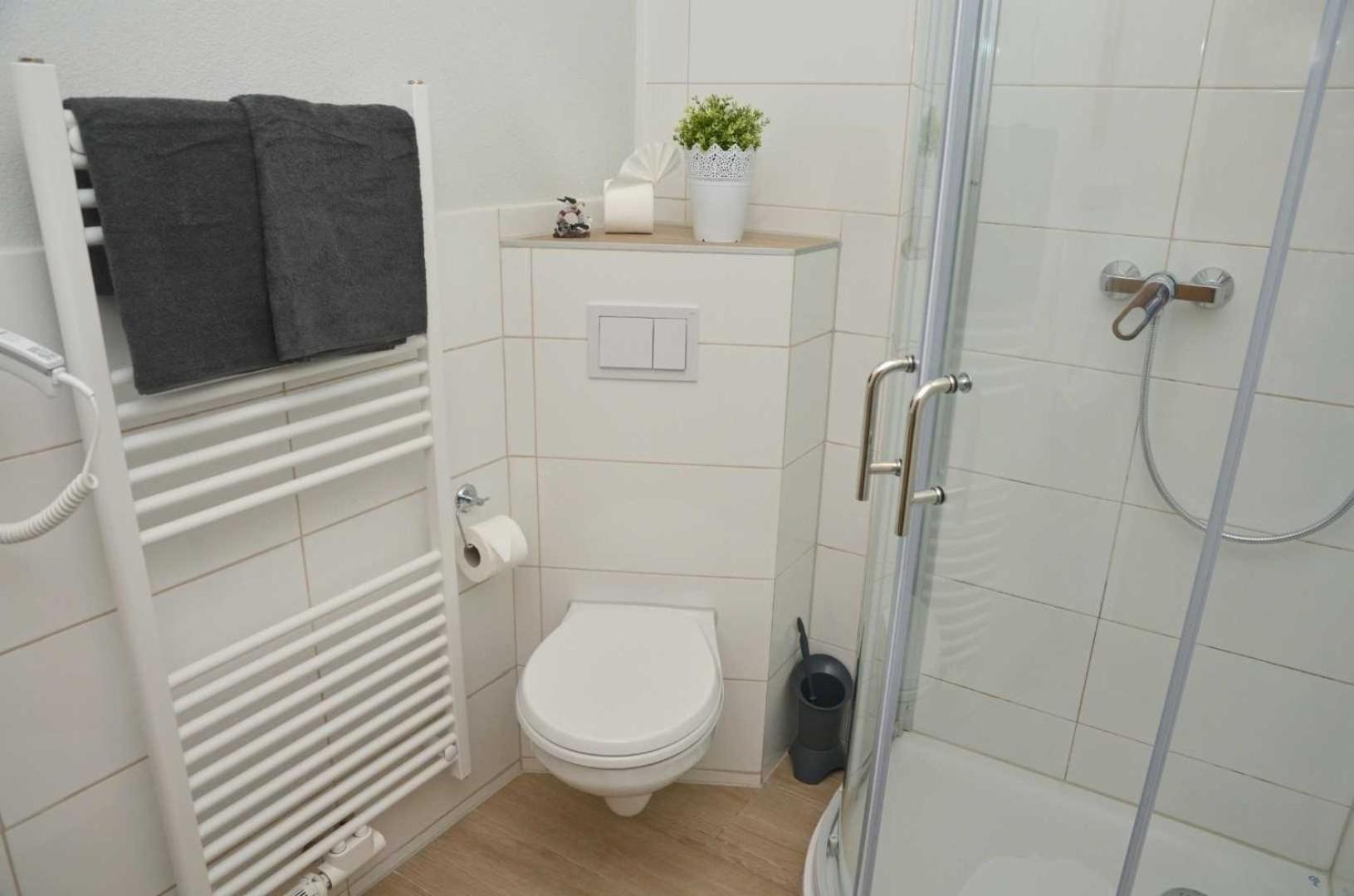 Hotel Zur Seerobbe Cuxhaven Exteriör bild